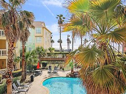 Dawn 822 - Beach 'n Pool