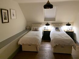 Luxury Boutique Country Cottage With Hot Tub