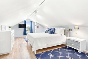 Breakfast Club House