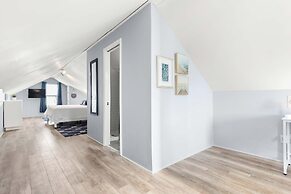 Breakfast Club House