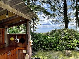 So Damn Lucky Glamping