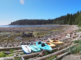 So Damn Lucky Glamping