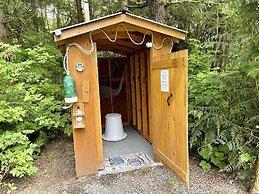 So Damn Lucky Glamping