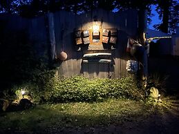 So Damn Lucky Glamping