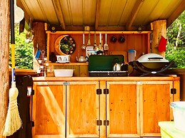 So Damn Lucky Glamping