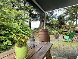 So Damn Lucky Glamping