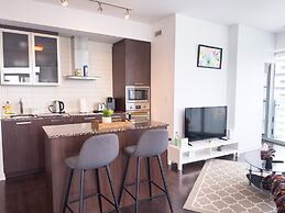 Gorgeous Lakeview Boutique Suites