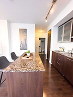 Gorgeous Lakeview Boutique Suites