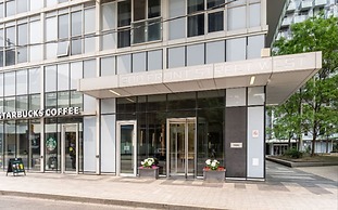 Gorgeous Lakeview Boutique Suites