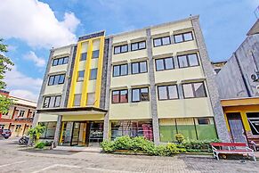 SPOT ON 91398 Homestay Tentrem 1