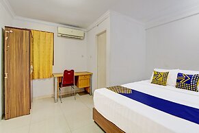 SPOT ON 91398 Homestay Tentrem 1