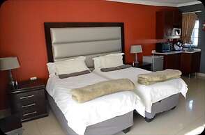 1 Oak lodge