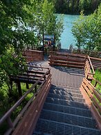 ALASKA LAKE and LODGE AT LONGMERE