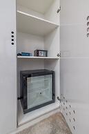 Starlight Luxury Suites