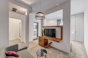 Starlight Luxury Suites