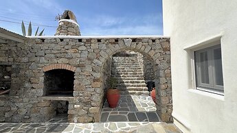 Psarou Summer Villa Mykonos