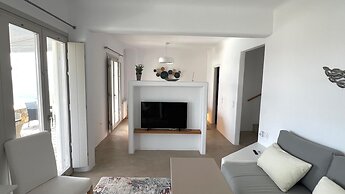 Psarou Summer Villa Mykonos