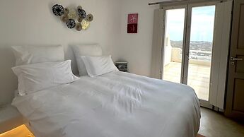 Psarou Summer Villa Mykonos