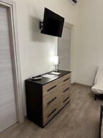 Domo Achenza Guesthouse