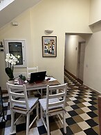 Domo Achenza Guesthouse
