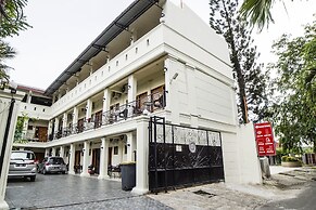 OYO 91164 Roemah Gebang