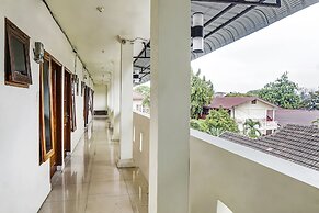 OYO 91164 Roemah Gebang