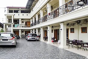 OYO 91164 Roemah Gebang