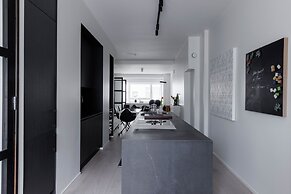 Spacious 2BR apartment on Bulevardi