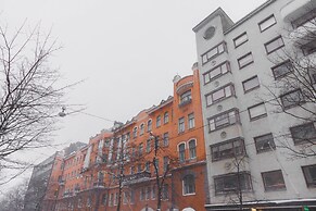 Spacious 2BR apartment on Bulevardi