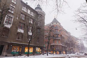 Spacious 2BR apartment on Bulevardi