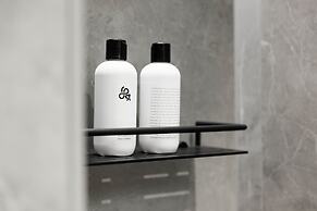 Spacious 2BR apartment on Bulevardi