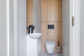 Spacious 2BR apartment on Bulevardi