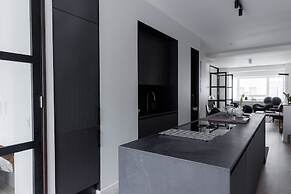 Spacious 2BR apartment on Bulevardi