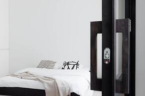 Spacious 2BR apartment on Bulevardi