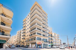 Islet Seafront Family Apartment