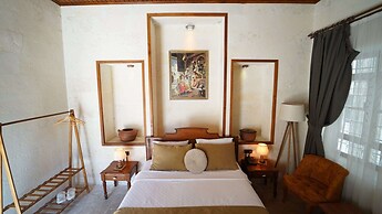 Reji Boutique Hotel