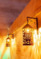 Reji Boutique Hotel