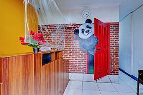 Super OYO 90426 Near Mall Ciputra 2