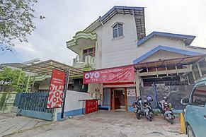 Super OYO 90426 Near Mall Ciputra 2