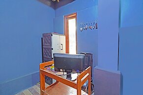 SPOT ON 91557 Biring Residence