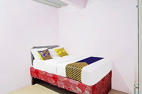 SPOT ON 91557 Biring Residence