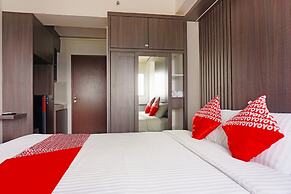 OYO 91593 San San Rooms Apartment Gunung Putri Square