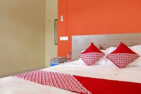 OYO 91643 Homestay Daniel 76NearTaman Hijau Karimun