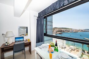 Islet Promenade Studio with Seaview