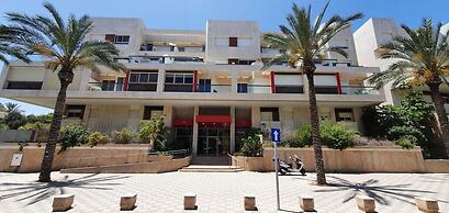 Ramat Yam Marine in Herzliya