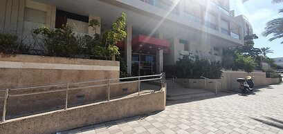 Ramat Yam Marine in Herzliya