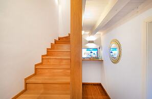 Rafael rooms and apartments by DuHomes