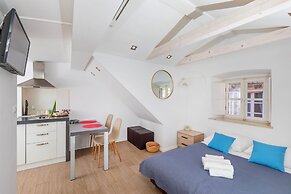 Rafael rooms and apartments by DuHomes