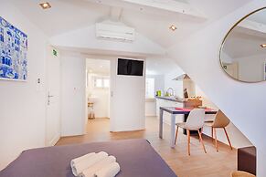 Rafael rooms and apartments by DuHomes