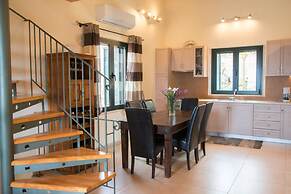 Villa Cretan View with Heated Swimming Pool